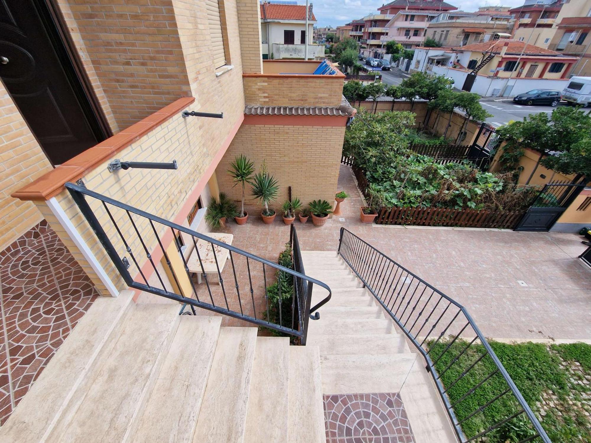شقة Vista Mare House فيوميتشينو المظهر الخارجي الصورة
