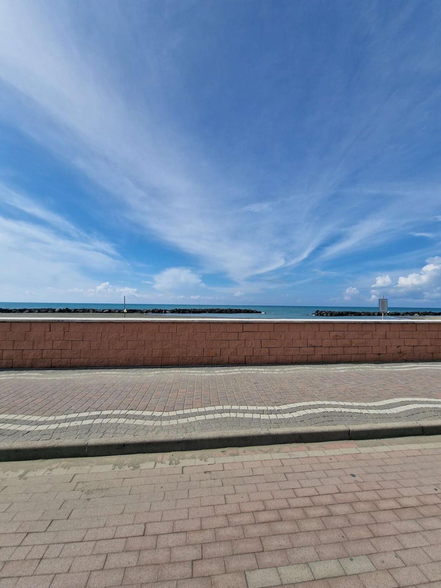 شقة Vista Mare House فيوميتشينو المظهر الخارجي الصورة