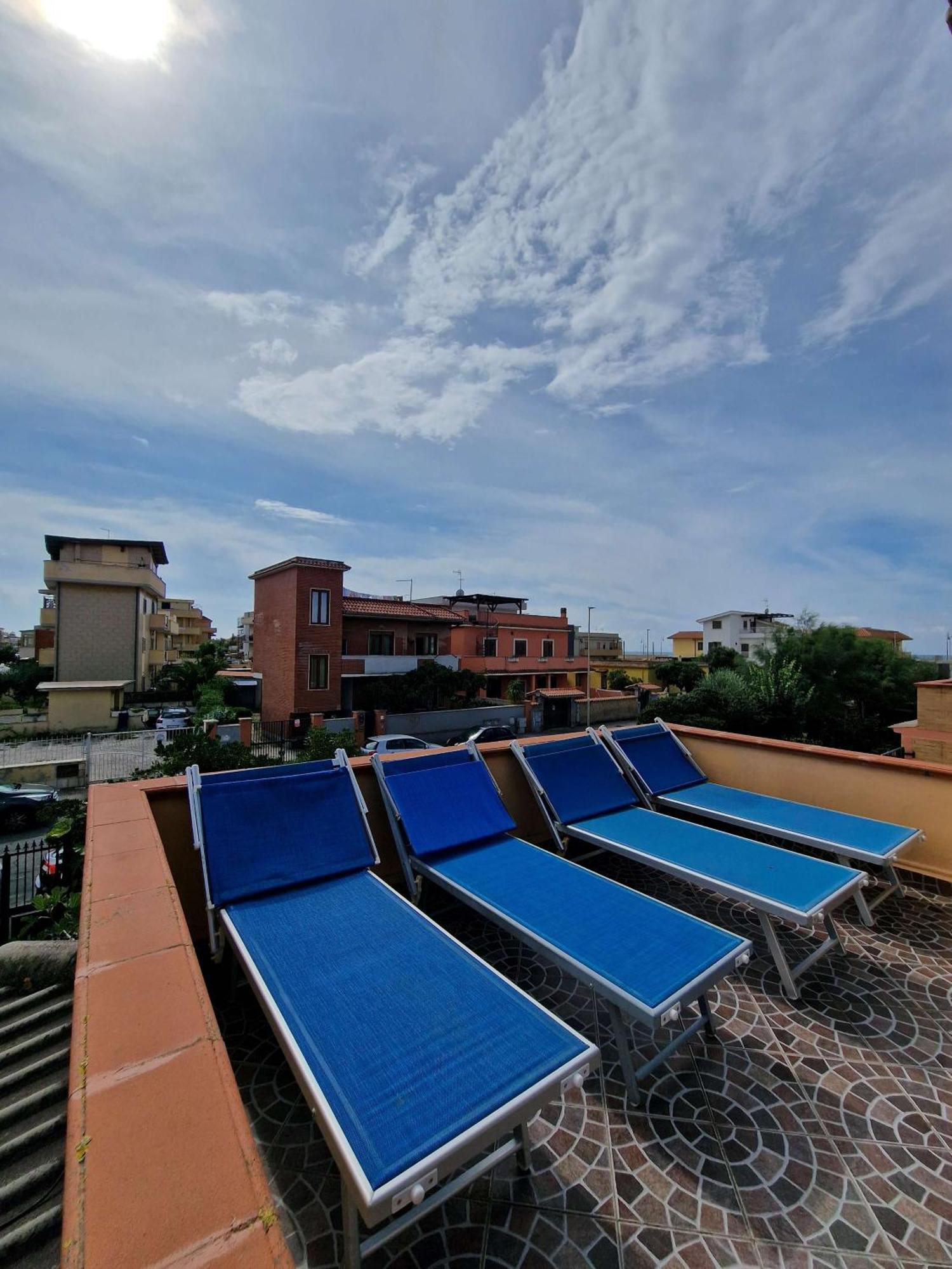 شقة Vista Mare House فيوميتشينو المظهر الخارجي الصورة