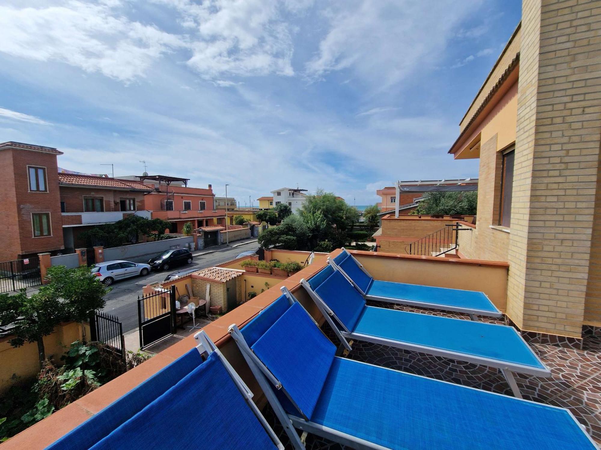 شقة Vista Mare House فيوميتشينو المظهر الخارجي الصورة